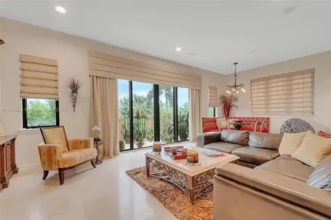 6226 Paradise Point Drive Palmetto Bay FL 33157