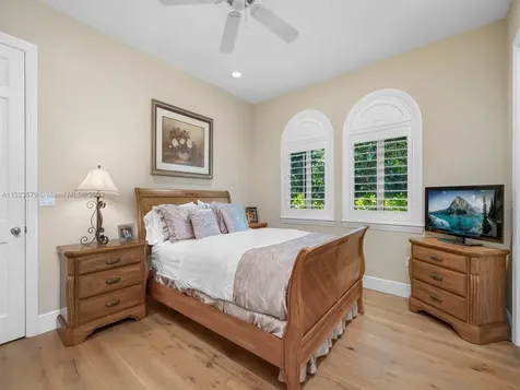 6751 SW 106th Street Pinecrest FL 33156