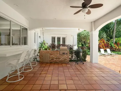 6751 SW 106th Street Pinecrest FL 33156