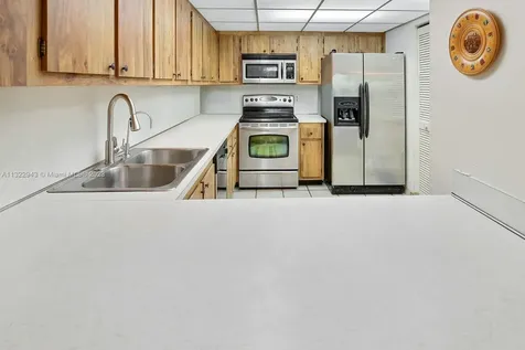 1921 Bayberry Drive Pembroke Pines FL 33024
