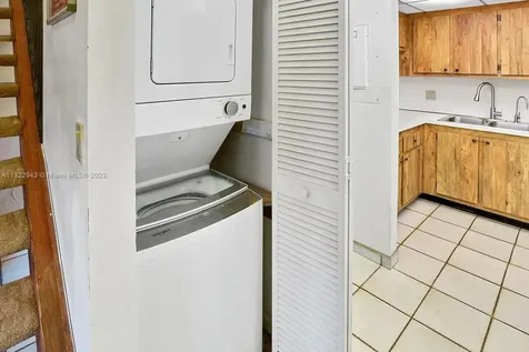 1921 Bayberry Drive Pembroke Pines FL 33024