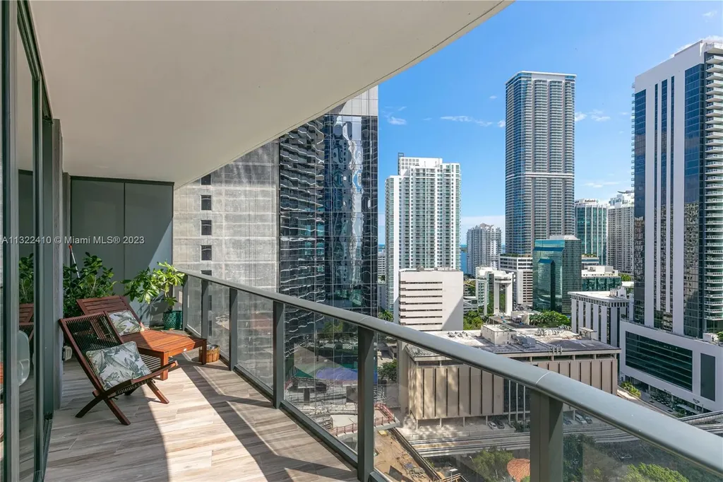 801 S Miami Avenue Miami FL 33130