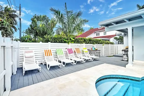 1018 Adams Street Hollywood FL 33019