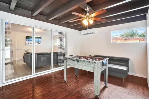 1018 Adams Street Hollywood FL 33019