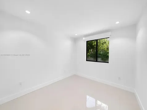 165 S Shore Drive Miami FL 33133