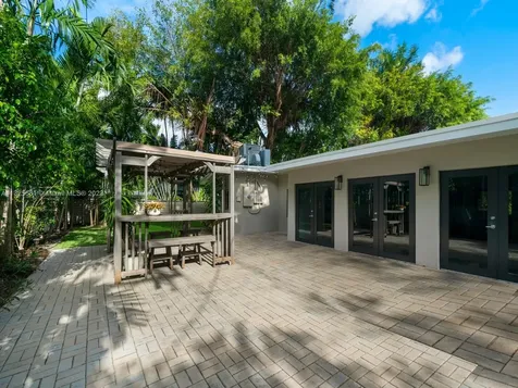 165 S Shore Drive Miami FL 33133