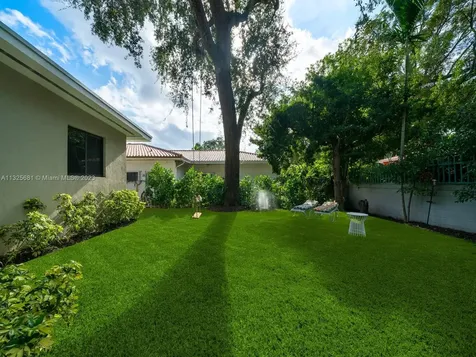 165 S Shore Drive Miami FL 33133