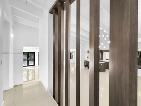165 S Shore Drive Miami FL 33133