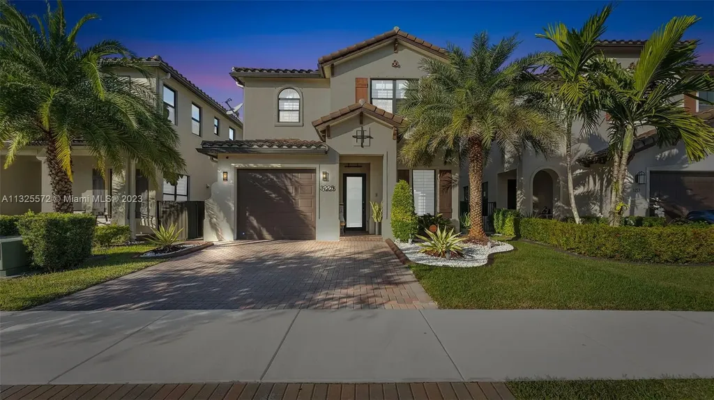 3225 W 95th Terrace Hialeah FL 33018