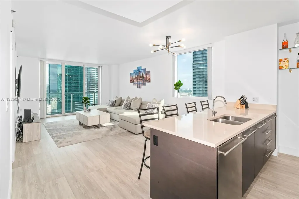 55 SE 6th Street Miami FL 33131