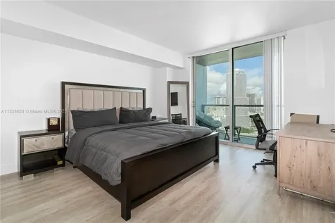55 SE 6th Street Miami FL 33131