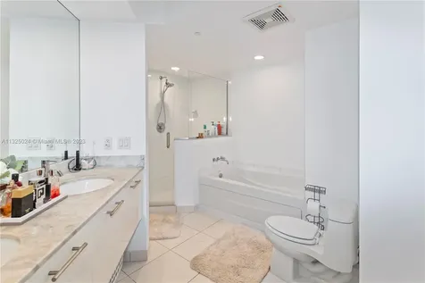 55 SE 6th Street Miami FL 33131