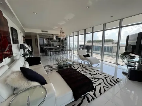 3737 Collins Avenue Miami Beach FL 33140