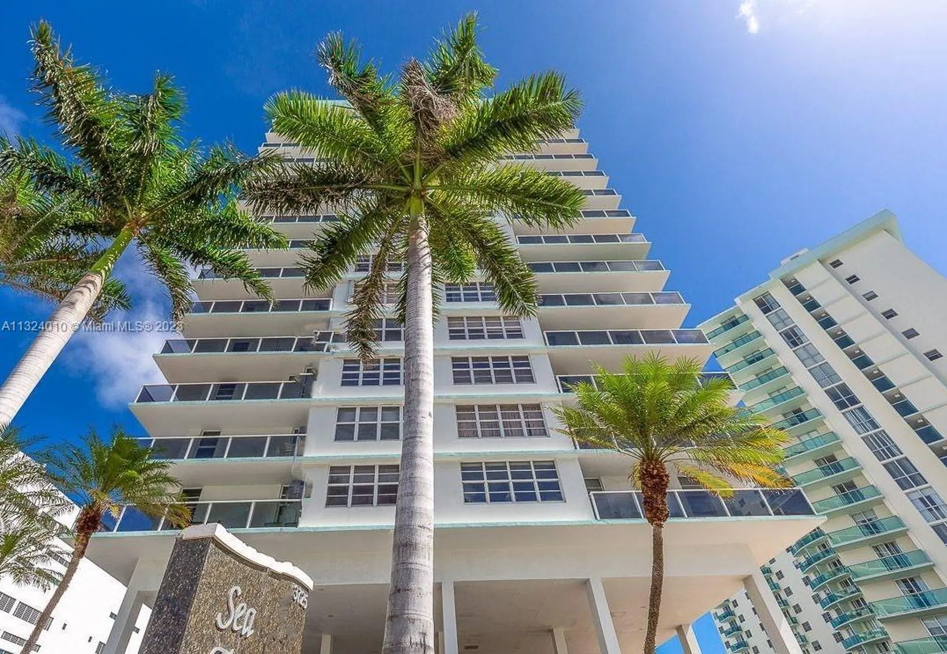 Hollywood FL 33019