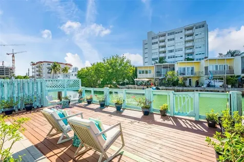 830 Raymond Street Miami Beach FL 33141