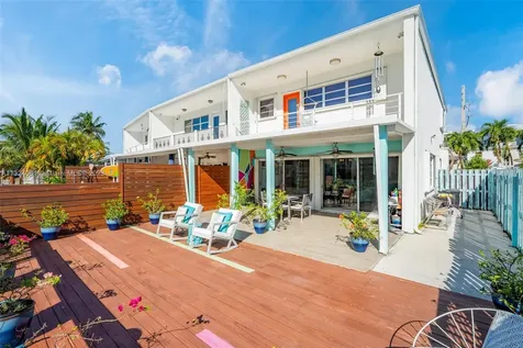830 Raymond Street Miami Beach FL 33141