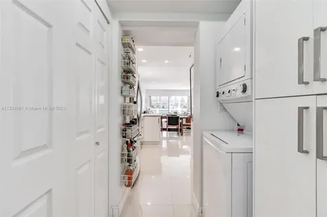 830 Raymond Street Miami Beach FL 33141