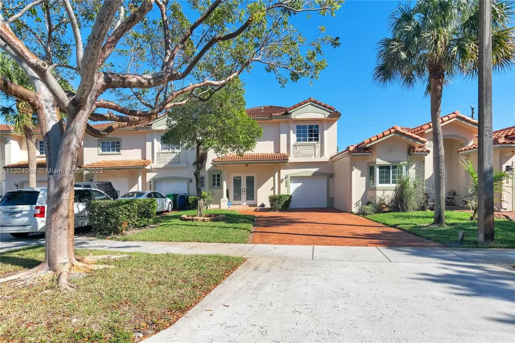 5930 SW 99th Terrace Cooper City FL 33328