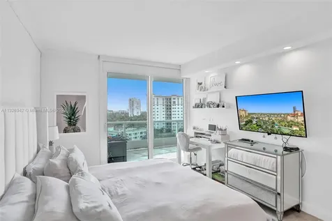 19955 NE 38th Court Aventura FL 33180