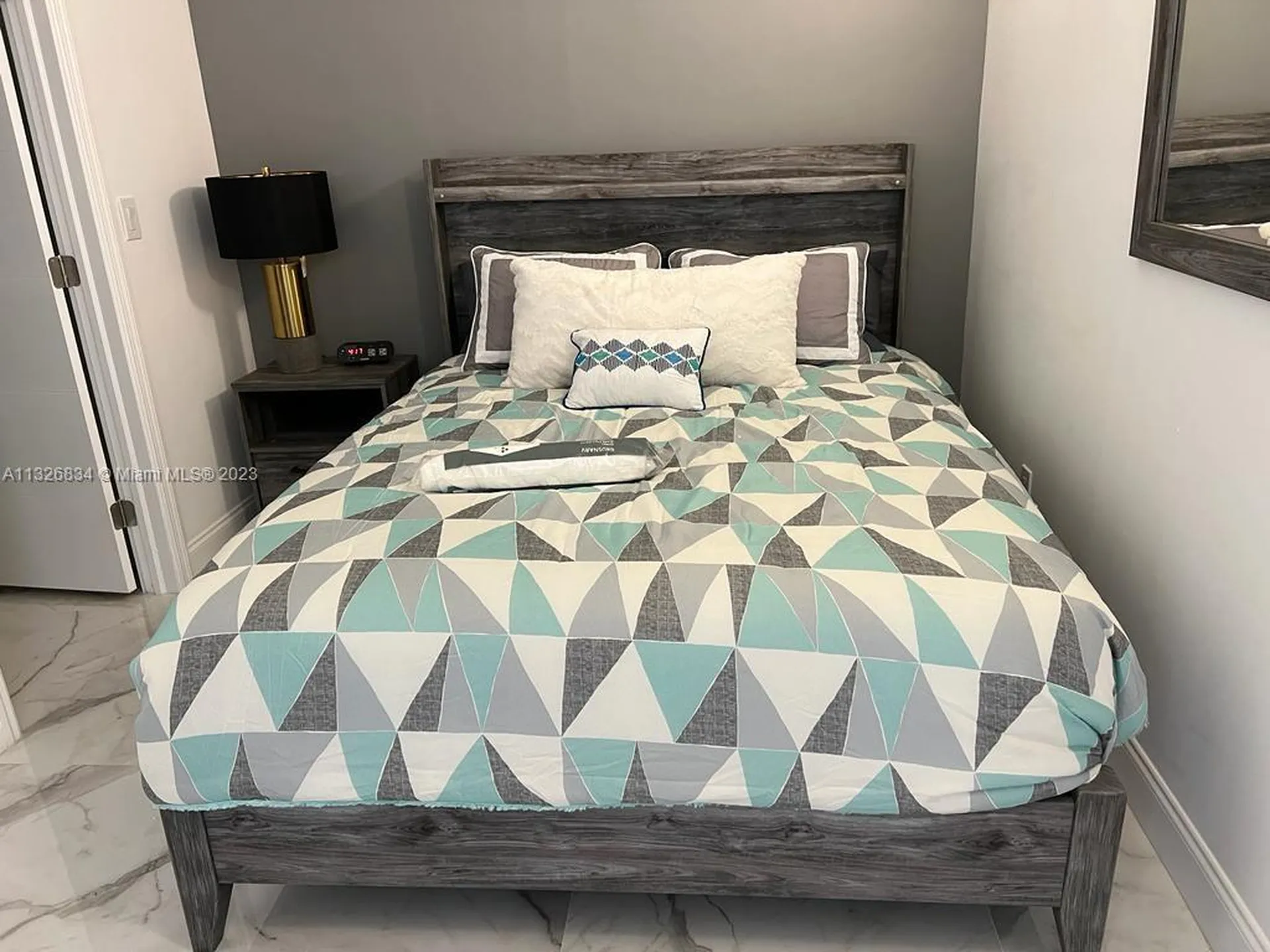 3725 S Ocean Drive Hollywood FL 33019
