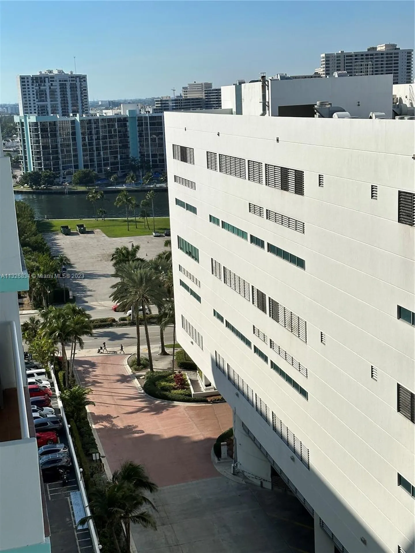 3725 S Ocean Drive Hollywood FL 33019