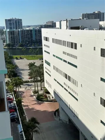3725 S Ocean Drive Hollywood FL 33019