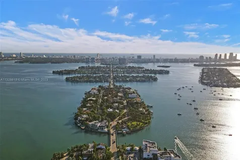 1020 N Venetian Drive Miami FL 33139