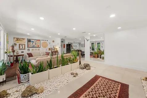 10855 SW 82nd Avenue Miami FL 33156