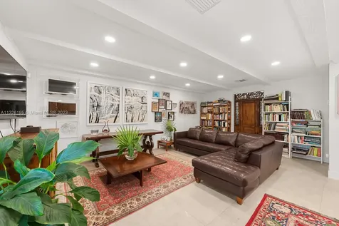10855 SW 82nd Avenue Miami FL 33156