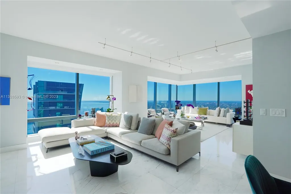 1425 Brickell Avenue Miami FL 33131
