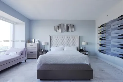 1425 Brickell Avenue Miami FL 33131