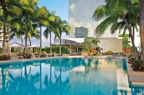 1425 Brickell Avenue Miami FL 33131