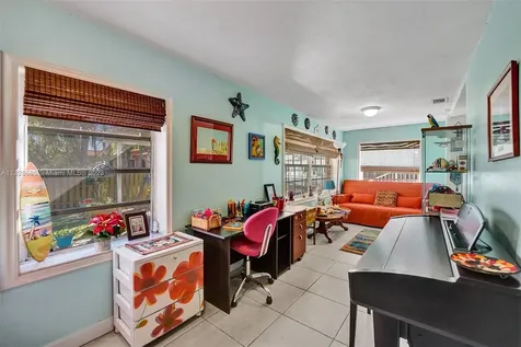 401 S 26th Avenue Hollywood FL 33020