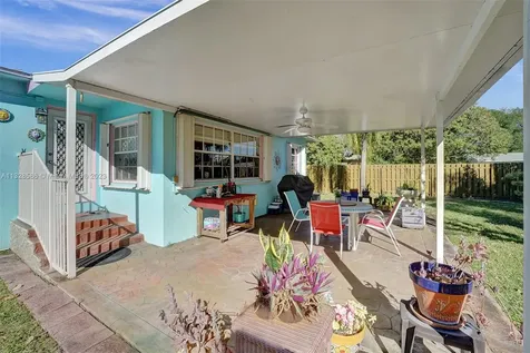 401 S 26th Avenue Hollywood FL 33020