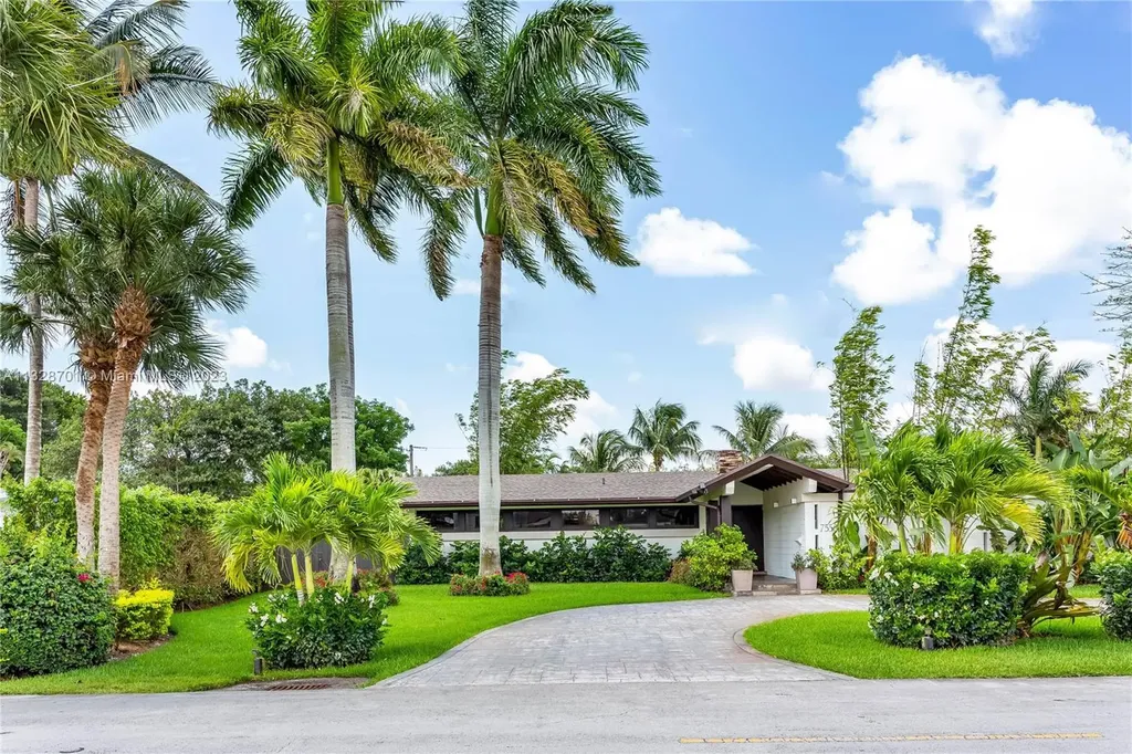 7550 SW 60th Street Miami FL 33143