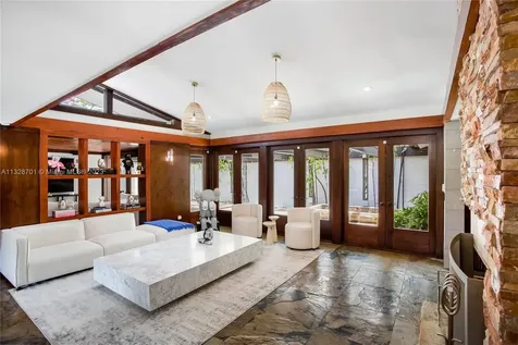 7550 SW 60th Street Miami FL 33143