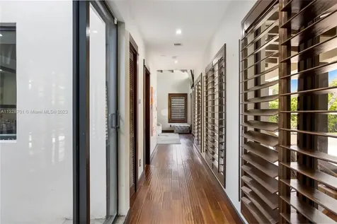 7550 SW 60th Street Miami FL 33143