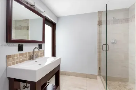 7550 SW 60th Street Miami FL 33143