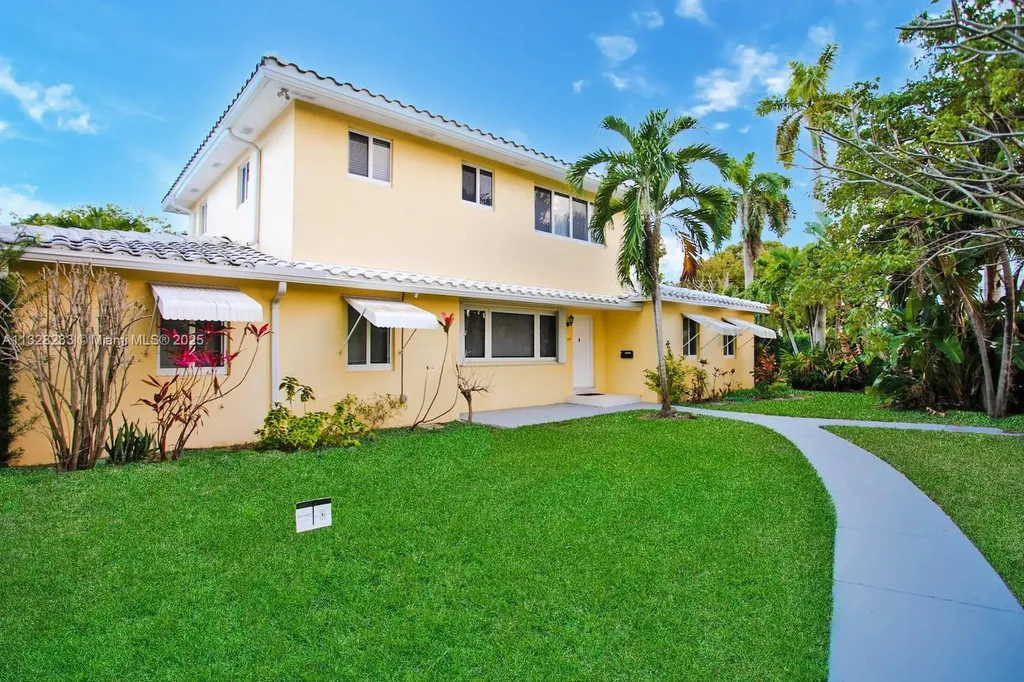 809 S 17th Avenue Hollywood FL 33020