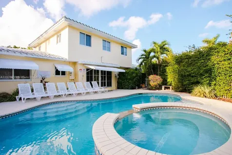 809 S 17th Avenue Hollywood FL 33020
