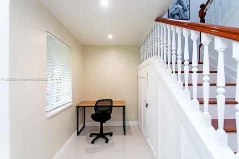 809 S 17th Avenue Hollywood FL 33020