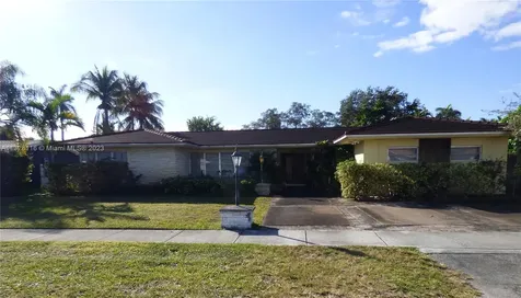 1990 NE 198th Terrace Miami FL 33179