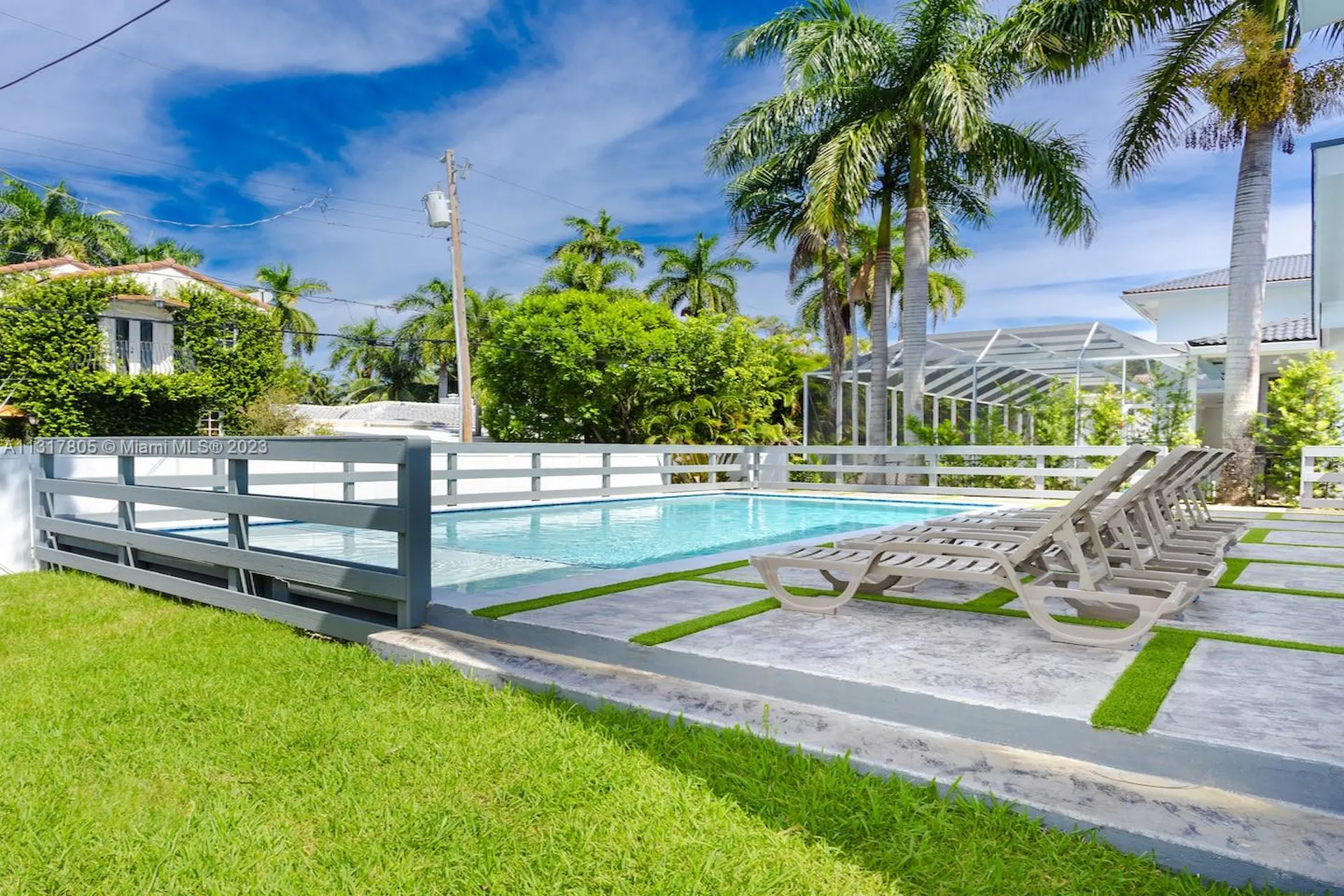 1109 Hollywood Boulevard Hollywood FL 33019
