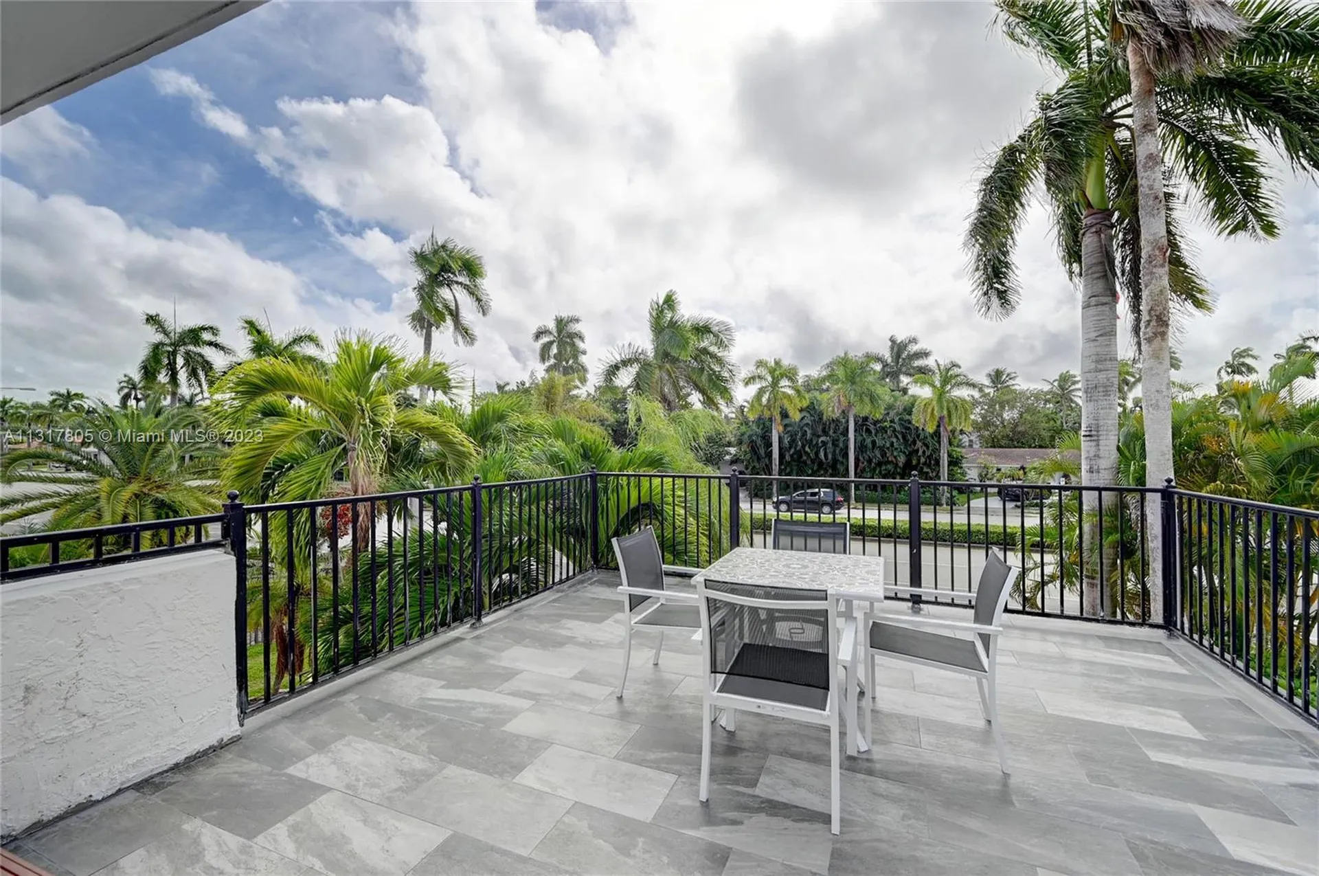 1109 Hollywood Boulevard Hollywood FL 33019