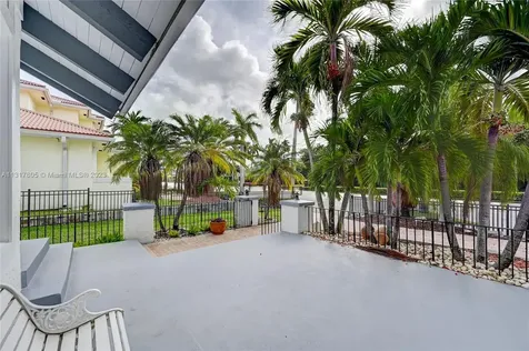 1109 Hollywood Boulevard Hollywood FL 33019