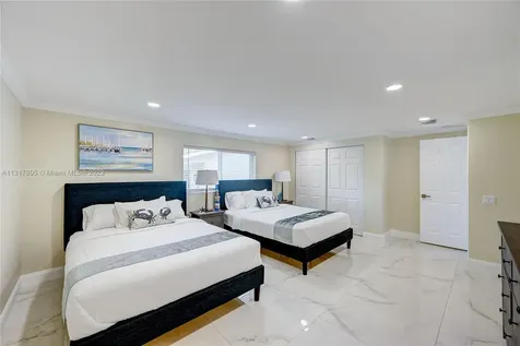1109 Hollywood Boulevard Hollywood FL 33019