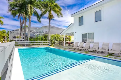 1109 Hollywood Boulevard Hollywood FL 33019