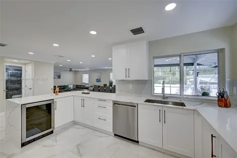 1109 Hollywood Boulevard Hollywood FL 33019