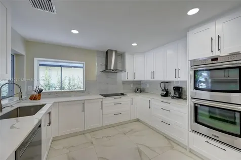 1109 Hollywood Boulevard Hollywood FL 33019