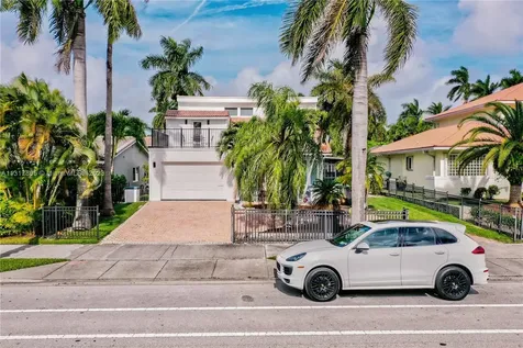 1109 Hollywood Boulevard Hollywood FL 33019